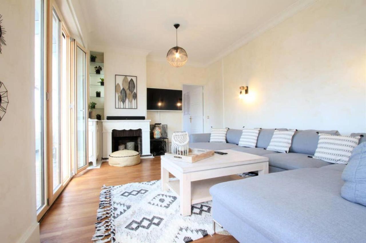 Large 5 Rooms With Garage In The City Center Анси Экстерьер фото